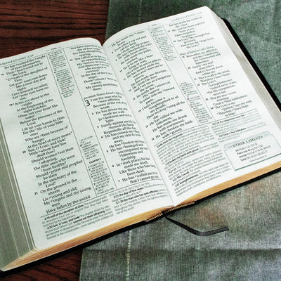 The NASB, MacArthur Study Bible, Large Print, Hardcover, Thu