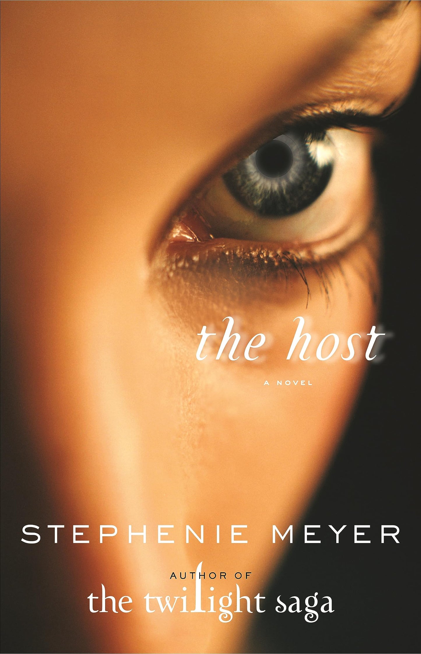 The Host by Stephenie Meyer (Hardcover)